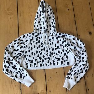 Dalmatian cropped hoodie